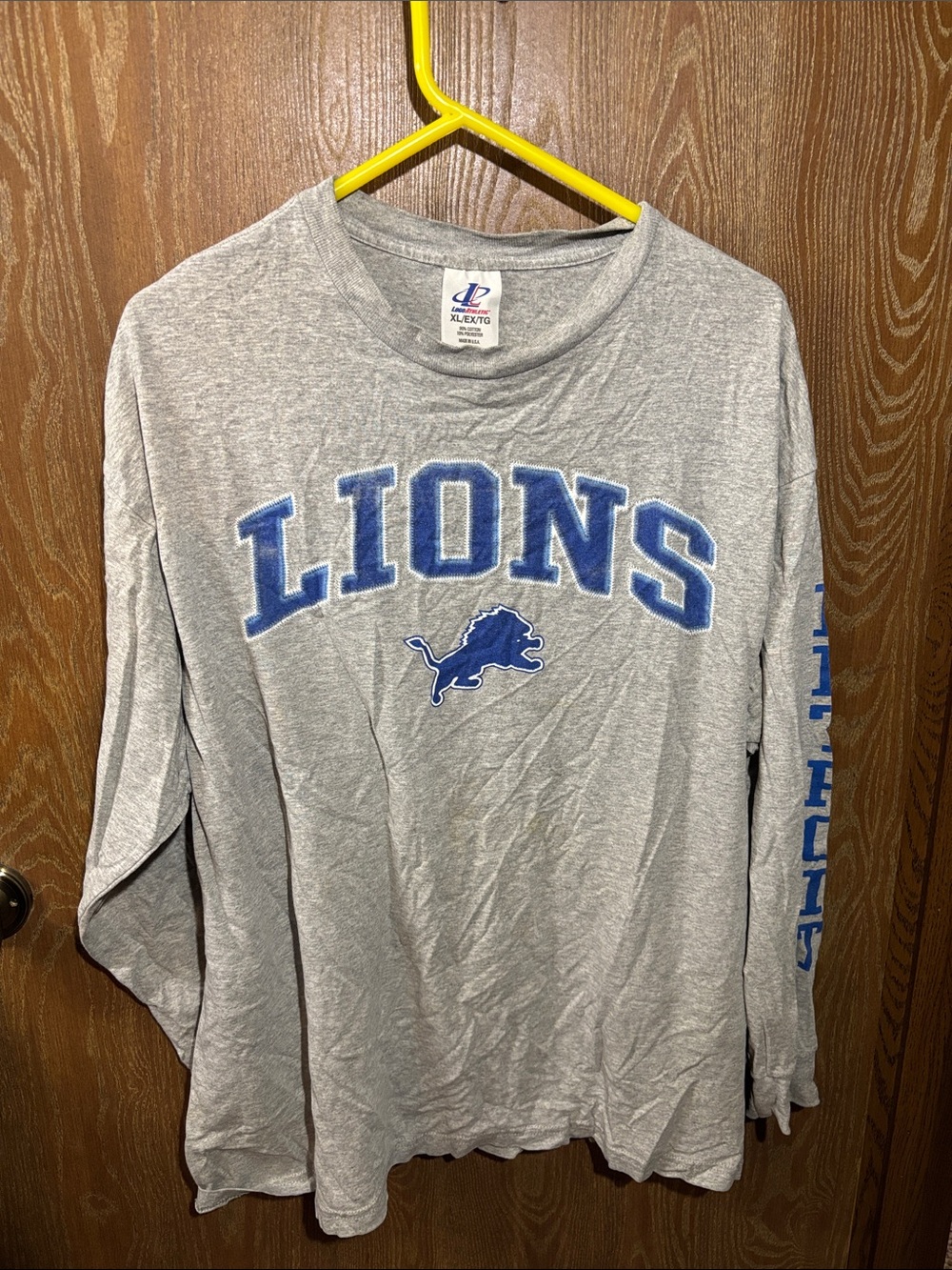 Logo Athletic NFL Detroit Lions Gray Long Sleeve Lions Tee with Blue Print